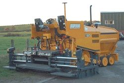 Ремонт колесного асфальтоукладчика Barber-greene BGP 308