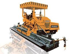 Ремонт гусеничного асфальтоукладчика Trxbuild SPSE90V