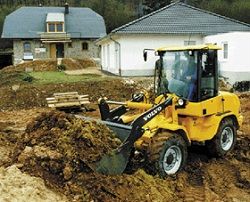 Ремонт фронтального мини-погрузчика Volvo L35