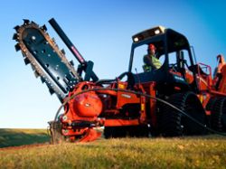 Ремонт траншеекопателя (траншейные экскаваторы и машины) Ditch Witch RT115 QUAD