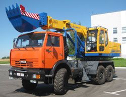Ремонт экскаватора-планировщика Святовит EW-25-M1 шасси КамАЗ