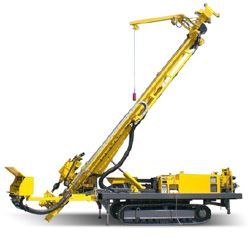 Ремонт бурового станка для свай Atlas Copco Mustang 13-F1