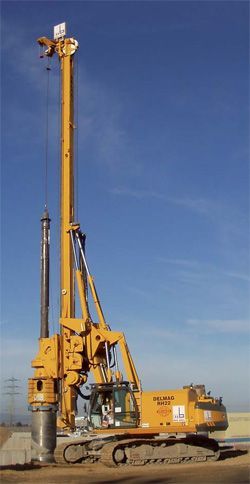 Ремонт бурового станка для свай Delmag RH 22 Ремонт бурового станка для свай Delmag RH 22