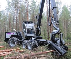 Ремонт харвестера (лесозаготовительный комплекс) Logset 6HP GT
