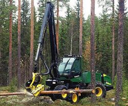 Ремонт харвестера (лесозаготовительный комплекс) Timberjack 1070