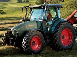 Ремонт трактора Huerlimann XM 110 T4i