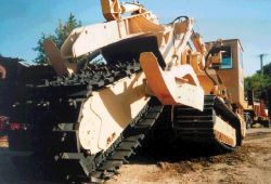 Ремонт траншеекопателя (траншейные экскаваторы и машины) Tesmec TRS 1275