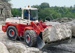 Ремонт фронтального погрузчика (колесные) Terex-Schaeff SKL 873