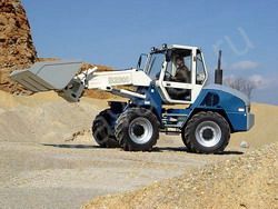 Ремонт фронтального мини-погрузчика Novotny B2000 T