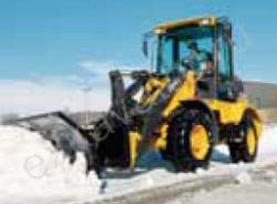 Ремонт фронтального мини-погрузчика John Deere 244J