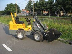 Ремонт фронтального мини-погрузчика GiANT D331 ST