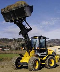 Ремонт фронтального мини-погрузчика New Holland W60BTC