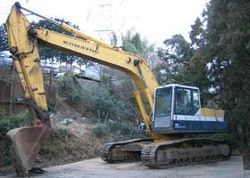 Запчасти для гусеничного экскаватора Komatsu PC220-5