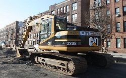 Запчасти для гусеничного экскаватора Caterpillar 320B LU