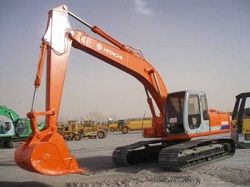 Запчасти для гусеничного экскаватора Hitachi EX200LC-5