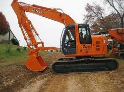 Запчасти для гусеничного экскаватора Hitachi ZX135