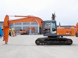 Запчасти для гусеничного экскаватора Hitachi ZX250LCN-3