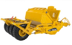 Ремонт скрепера John Deere 1810E