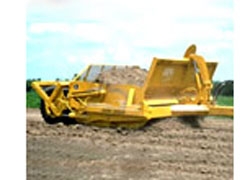 Ремонт скрепера John Deere 1812C