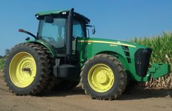 Запчасти для трактора John Deere 8295R