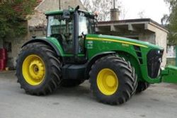 Запчасти для трактора John Deere 8430