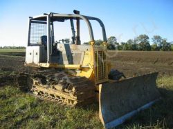 Запчасти для бульдозера Komatsu D32P-1