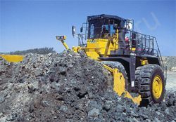 Запчасти для бульдозера Komatsu WD900-3