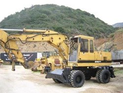 Ремонт колесного экскаватора Caterpillar 214B FT