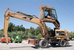 Ремонт колесного экскаватора Caterpillar M320 MH