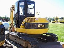 Запчасти для гусеничного экскаватора Komatsu PC75UU