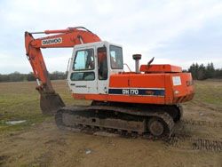 Запчасти для гусеничного экскаватора Doosan / Daewoo DH170III