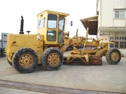 Запчасти для грейдера (автогрейдера) Komatsu GD505A-2