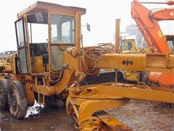 Запчасти для грейдера (автогрейдера) Komatsu GD605R-2