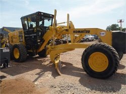 Запчасти для грейдера (автогрейдера) Komatsu GD655-3CA