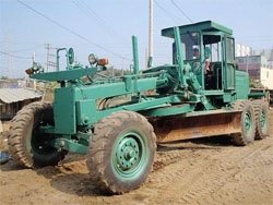 Запчасти для грейдера (автогрейдера) Komatsu GD705R-1A