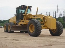 Запчасти для грейдера (автогрейдера) Komatsu GD750A