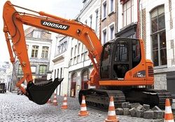 Запчасти для гусеничного экскаватора Doosan DX140LCR