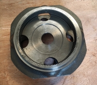 Запчасть для экскаватора 20Y-27-41151 Carrier for Excavator PC200-8